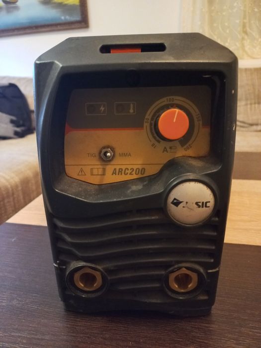 Aparat de sudură Jasic arc 200 defect