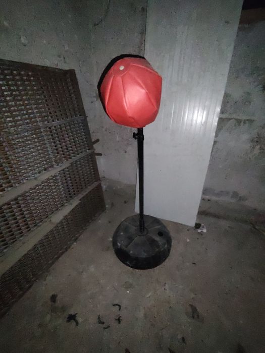 Vand sac de box an stare buna