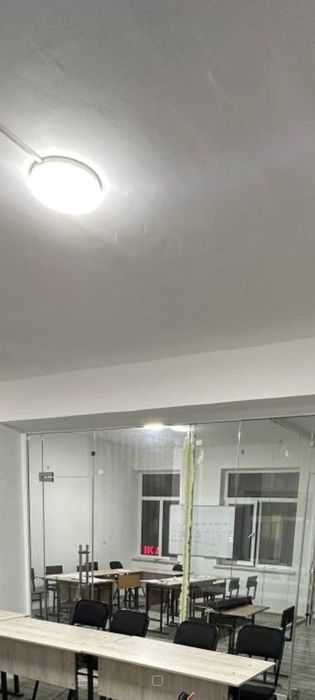 Галаосиё марказида Ижарага 240мкв бино, банк,кадастр,суд ёнида жойлашг