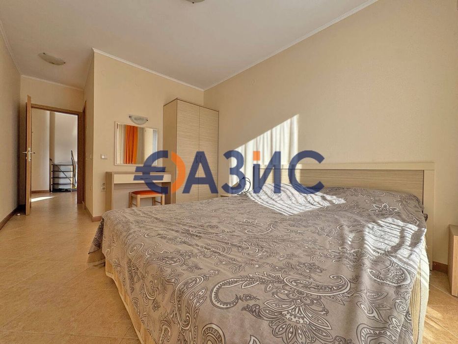 Продава се Тристаен апартамент в к.к. Слънчев бряг - 93 кв.м за 691 €/кв.м - Снимка #13