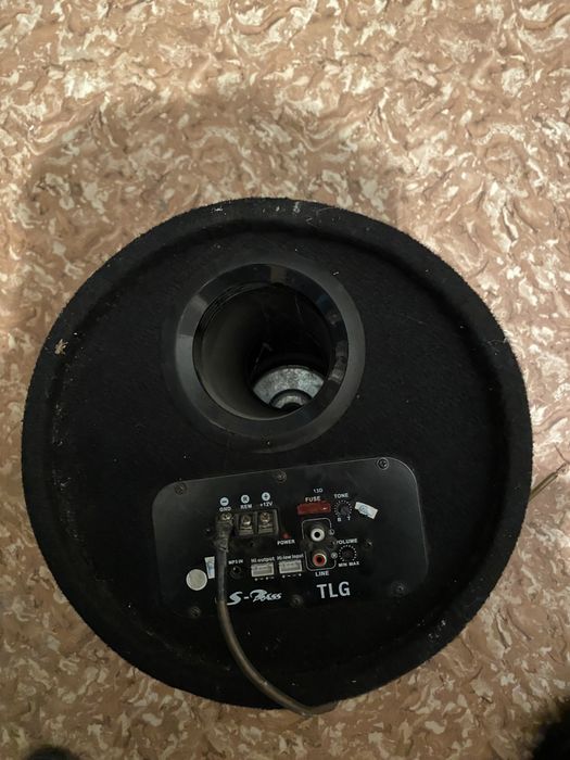 Савбуфер колонки для автомобилей Soling