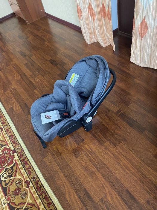 Детское авто кресло новое
