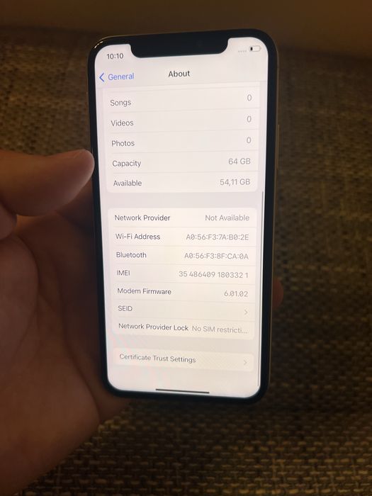 iPhone X Silver 64 GB | Baterie 90% | Face ID ok