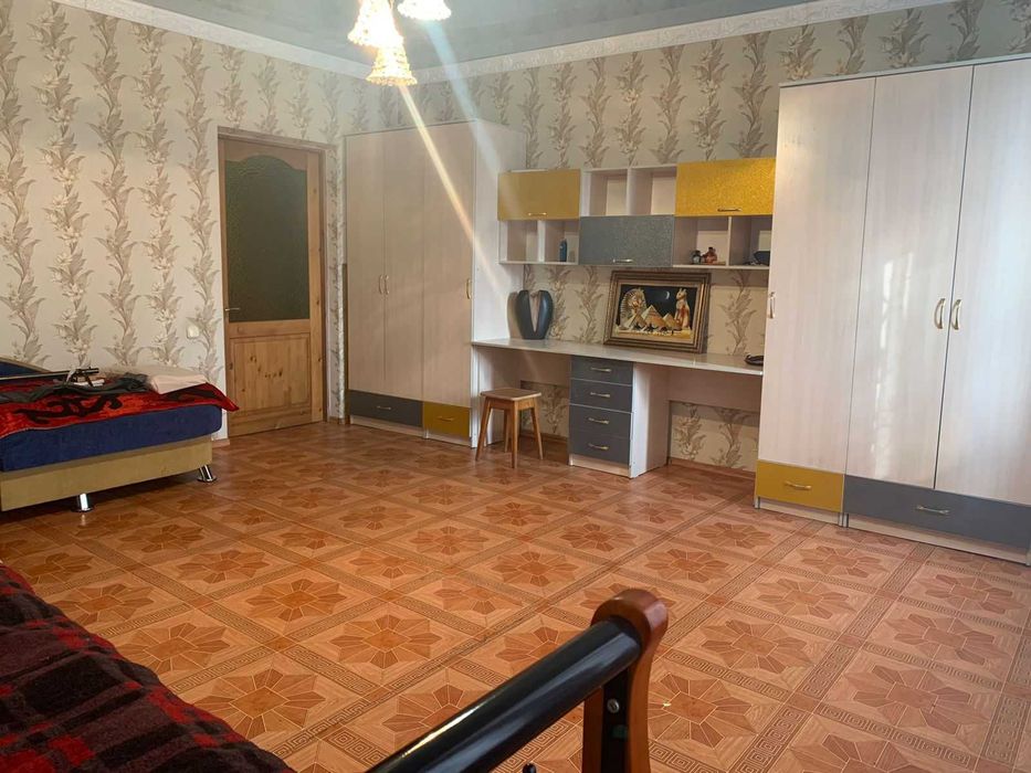 №Д0134.Продается отличный двухуровневый дом в соц. городе.