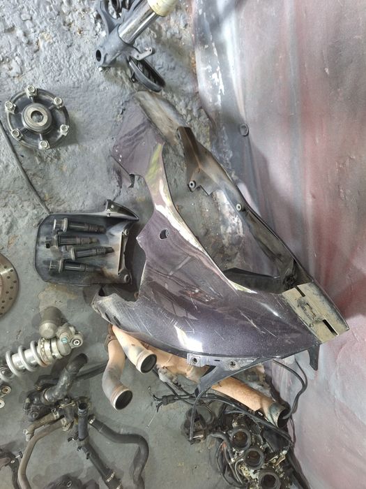 Yamaha R1 Rn12 2006г на части!