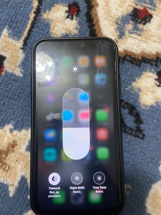 Айфон 11 128гб срочна