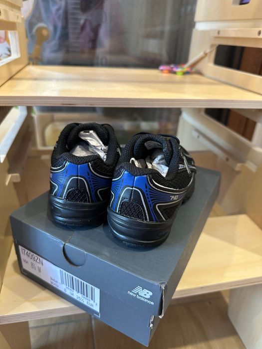 New Balance €45 детски маратонки