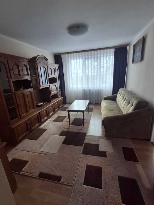 Apartament 3 camere vis-a-vis de tribunal