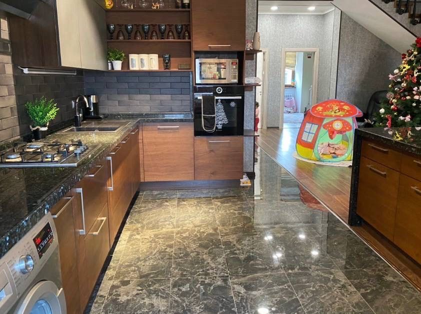 Квартира ЖК Parisien 7/8-9/9 234 м2