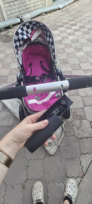 Коляска детская прогулочная