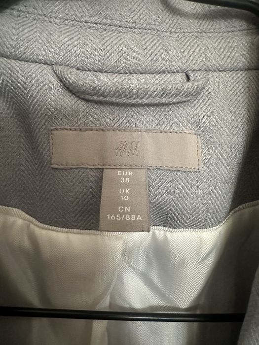 Дамско сиво сако h&m