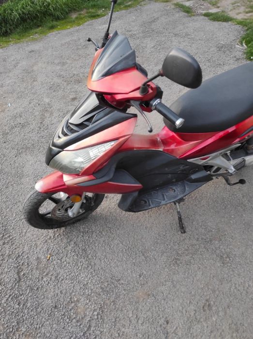 Електрически скутер