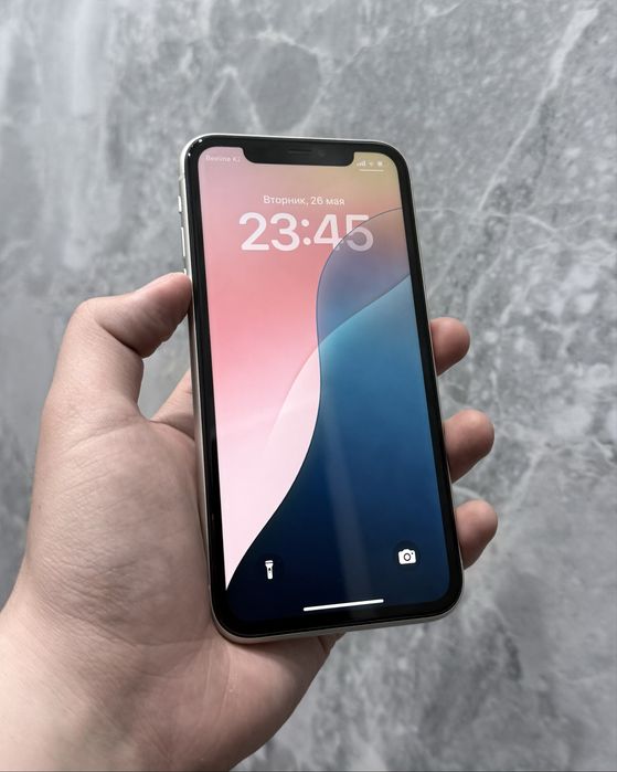 Продам Iphone 11