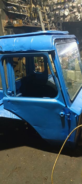 Продам маленькую кабину мтз