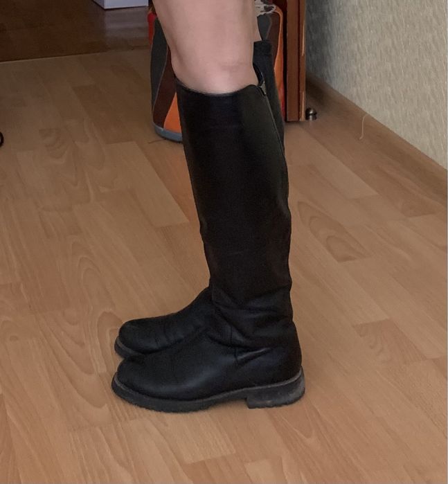 Продам зимние сапоги