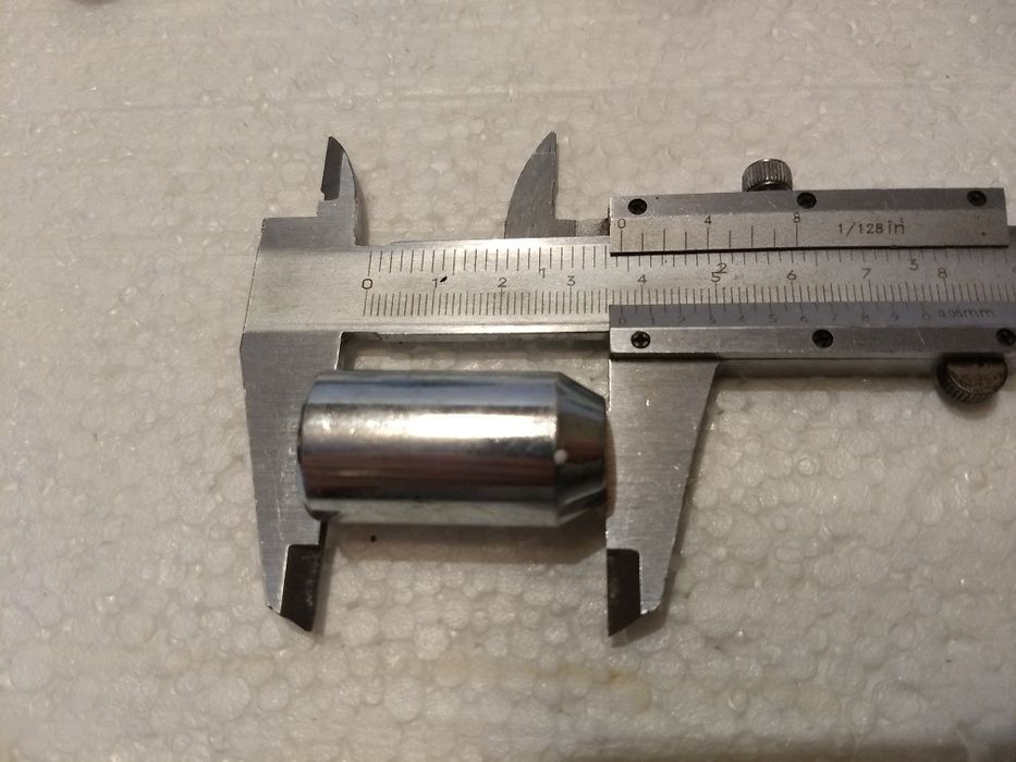 Piulite auto cap imbus M12 x 1.5 Torx