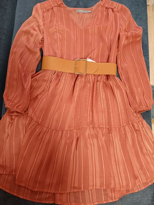 Нова рокля, р-р 38