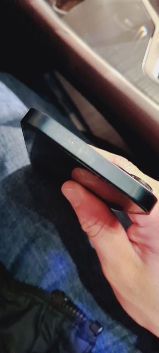 IPHONE 13 в идеальном состоянии