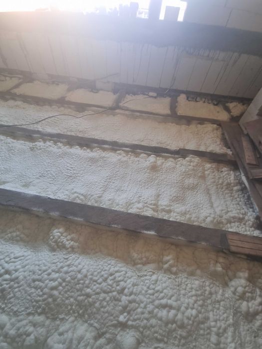 Izolatii spuma poliuretanica