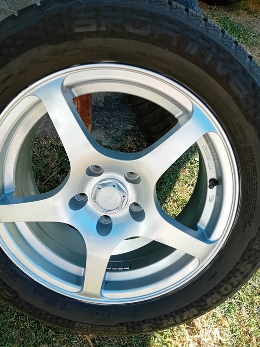 Vand genti cu cauciucuri R 16