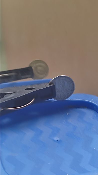 Монета брак разные