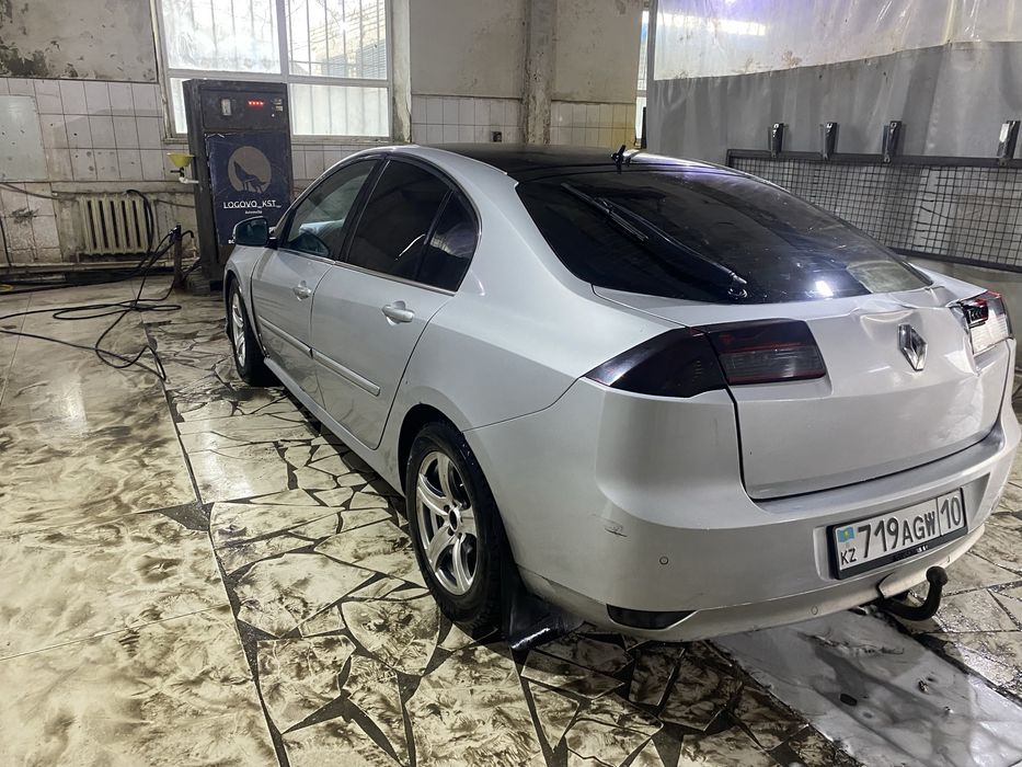 Продам Рено лагуна 3 Renault Laguna III