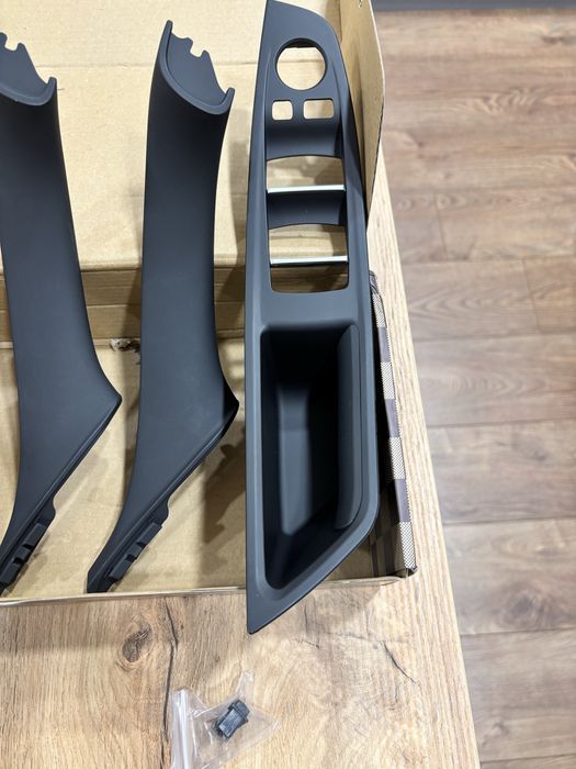 Комплект конзола, дръжки и копче BMW f10