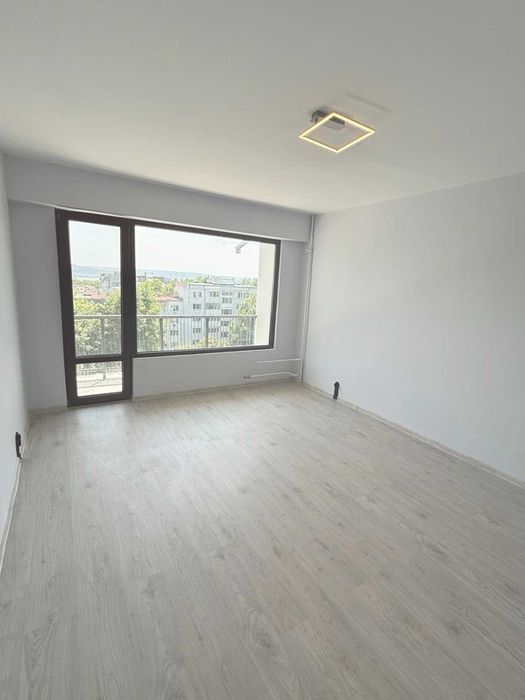 Продава се Двустаен апартамент в Велико Търново, Акация - 62 кв.м за 2097 €/кв.м - Снимка #4