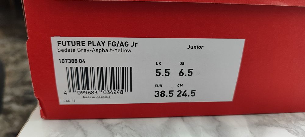Puma Future Play JNR -Юношески обувки за футбол с бутони