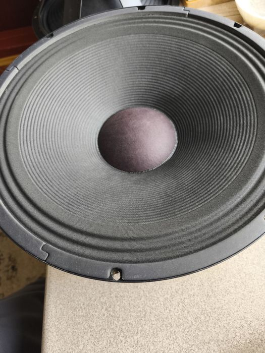 Динамики JBL M-115