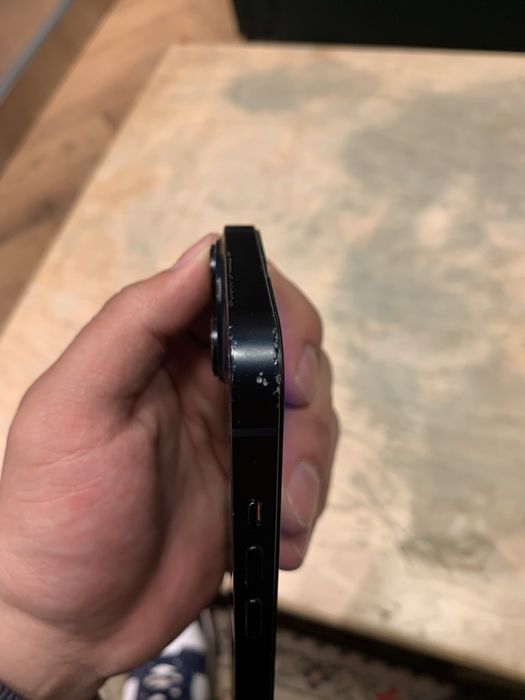 Iphone 14 темно синиий