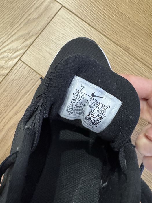 Кроссовки Nike оригинал 35 размер