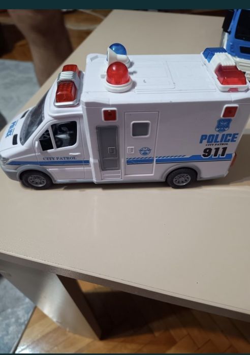 Jucarii cu sunete și lumini 35 ron buc