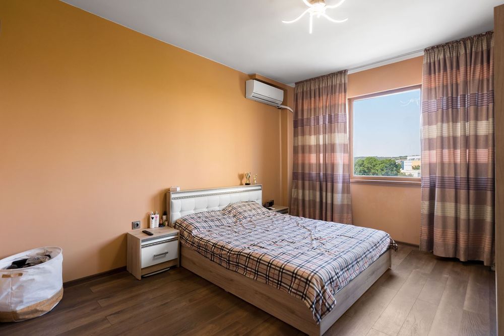 Продава се Тристаен апартамент в Плевен, Широк център - 93 кв.м за 1603 €/кв.м - Снимка #5