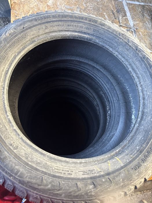 Продам шины 217/60 R17