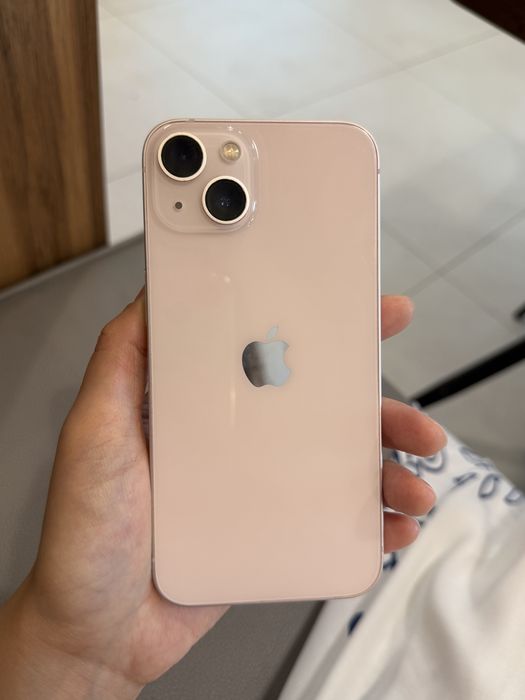 Iphone 13. Шнур, чехол в подарок