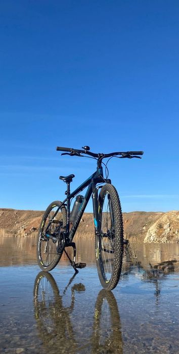 Продам велосипед GIANT