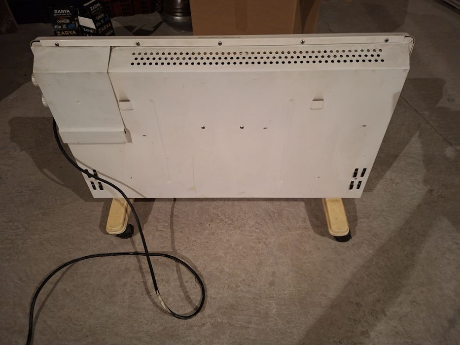 Обогреватель конвекторный