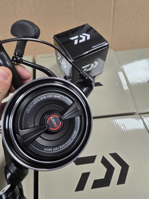 Макара DAIWA 23 Emblem 45 SCW QD