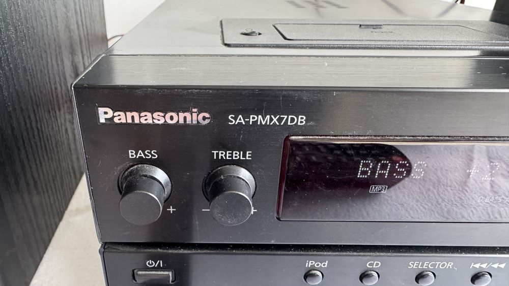 Sistem Audio Panasonic SA-PMX7DB ,Bluetooth, USB , Auxiliar, CD, Radio