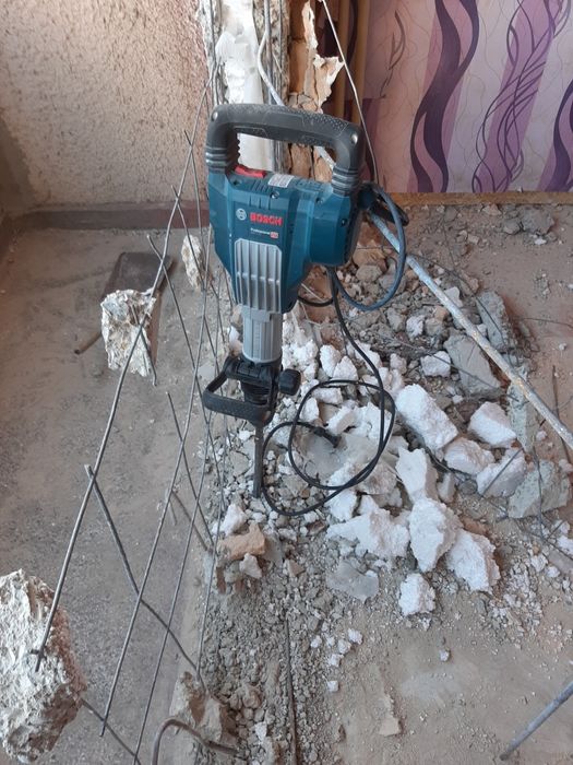 Моторен свредел под наем ф200мм, ф100мм Ямбол