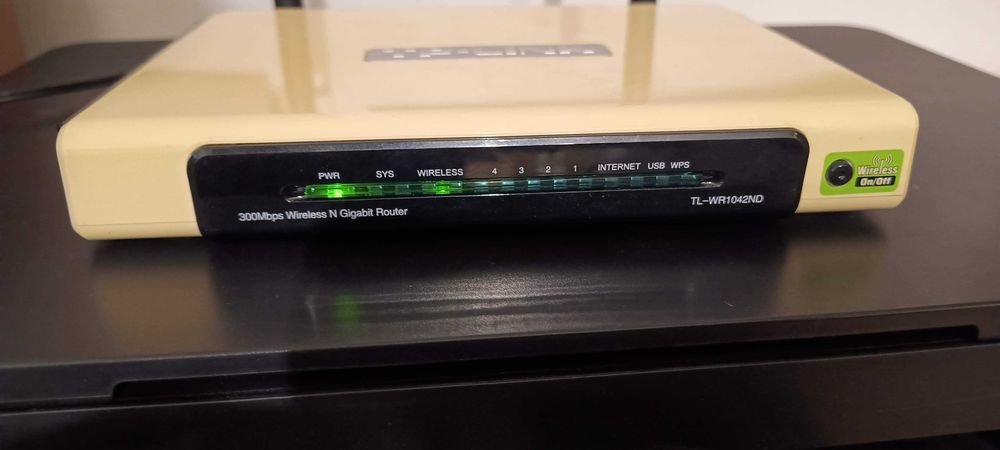 Router TP-Link TL-WR1042ND, Gigabit, 1xWAN, 4xLAN, 300Mbps, USB, FTP
