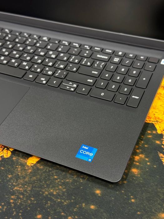 Продается ноутбук ( свой ], DELL в черном цвете, новая !!!