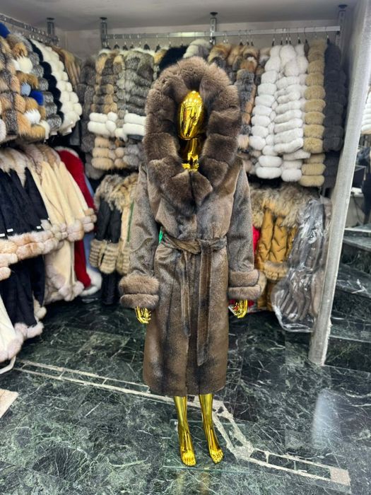 Haină de blană naturală
