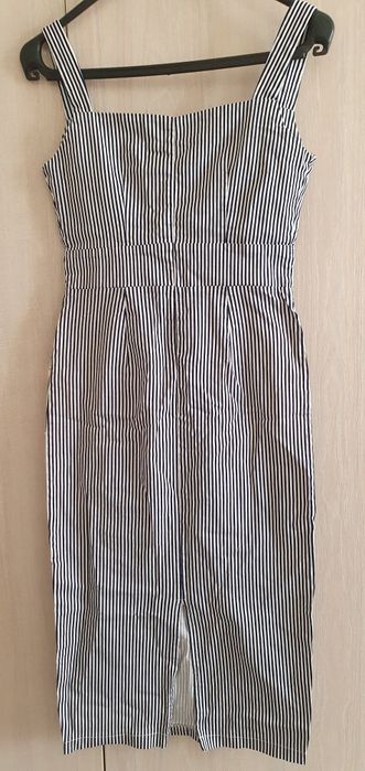 Платье в цветочку 1 раз одели,  в полоску новый, качество х/б,  импорт