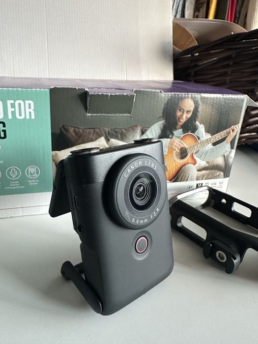 Камера за влогинг Canon- PowerShort V10