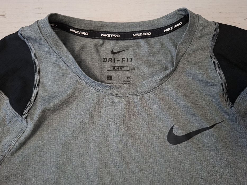Nike Pro-Ориг. Тениска Нова!