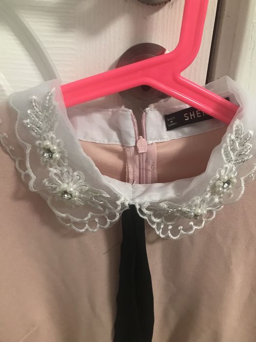 Рокля размер S с якичка и панделка