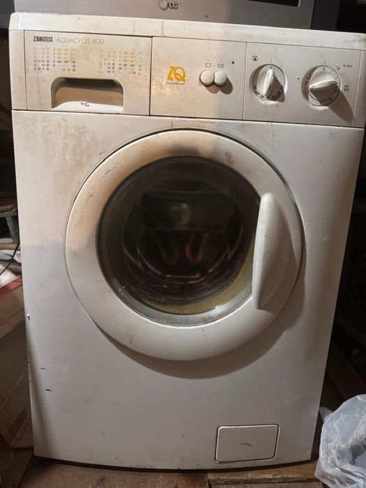 Продам стиральную машину