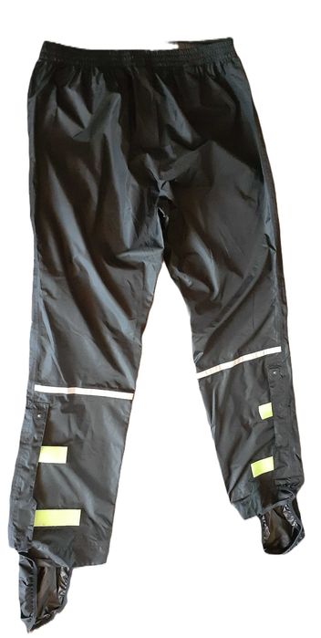 Брюки-дождевики Decathlon с бахилами